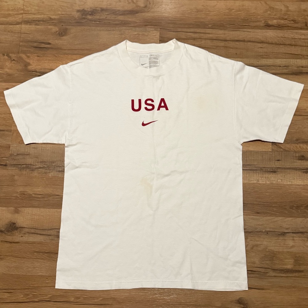Y2K Nike USA Cebter Swoosh Short Sleeve Shirt